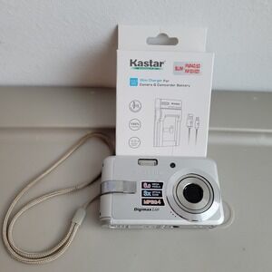 Samsung Digimax L60 6.0MP Digital Camera 3x Optical Zoom Camera & Battery Tested